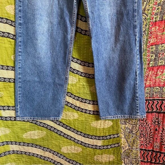 Rare 90's Levi's Blank White Tab 966 Medium Wash Ribcage Wide Leg Jeans … - Picture 3 of 16